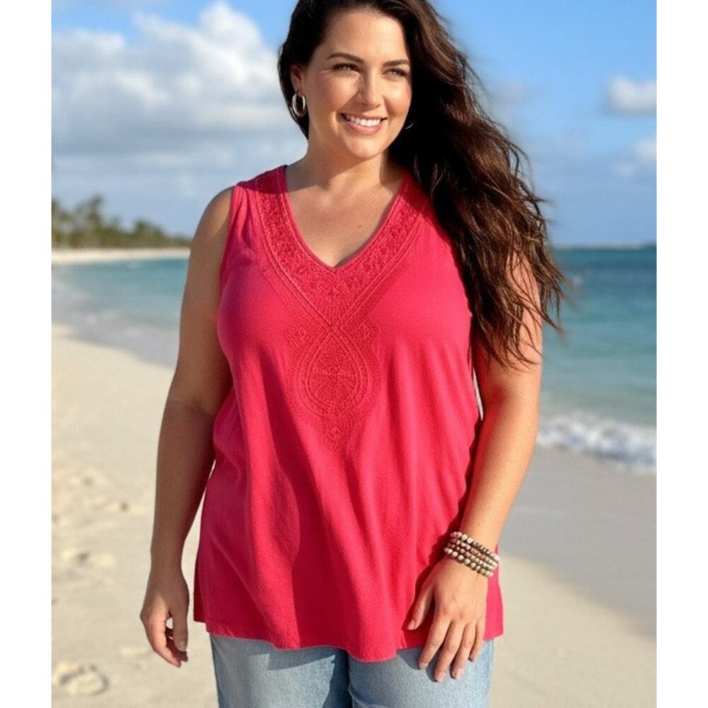 St. Tropez West Beachy Boho Embroidered Linen Blend Blouse